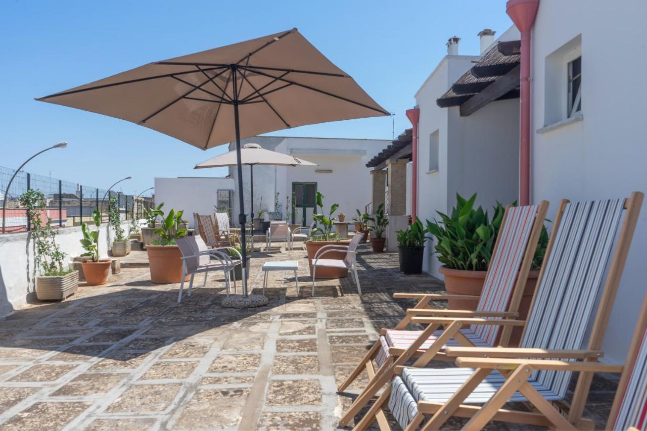 Palazzo Ashian Bed & Breakfast Acquarica del Capo Exterior photo